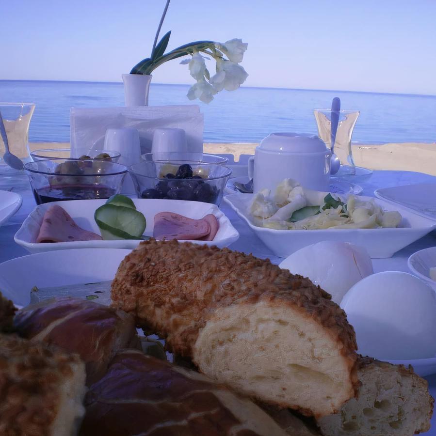 Skys Beach Hotel マナウガト エクステリア 写真