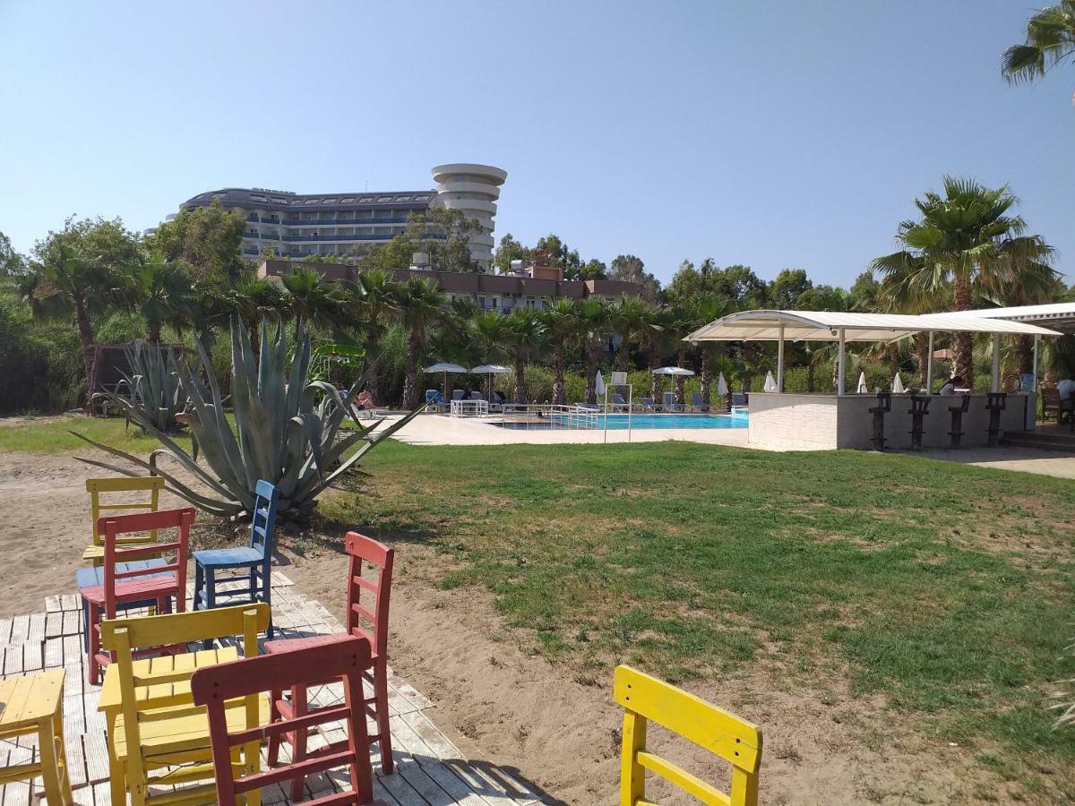 Skys Beach Hotel マナウガト エクステリア 写真